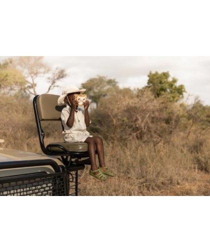16208 Visor de Historias Leon Safari Friends