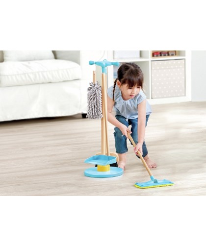 16762 Juego de limpieza con escoba
