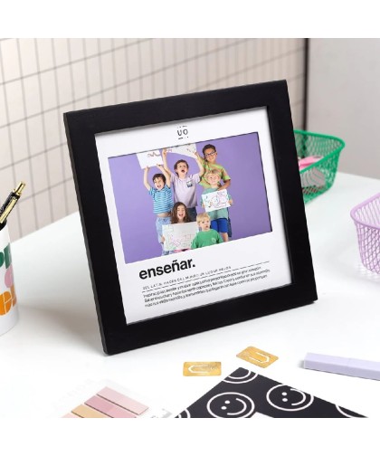 9763 Marco fotos "Enseñar. Definición"
